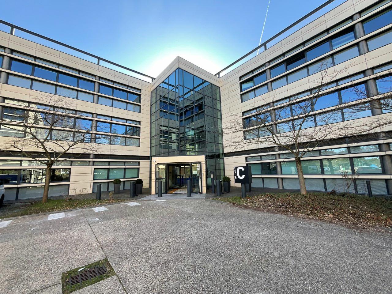 Bureau Écully 5648m² Location bureau Écully Rhône OLBUR2109164 0